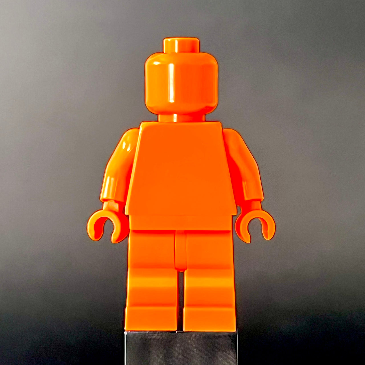 Orange Standard Monochrome Figure
