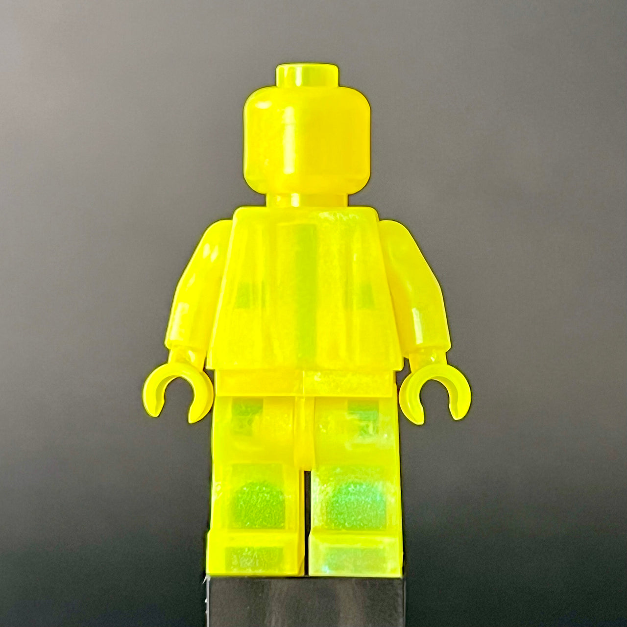 Satin-Neon Yellow Monochrome Figure