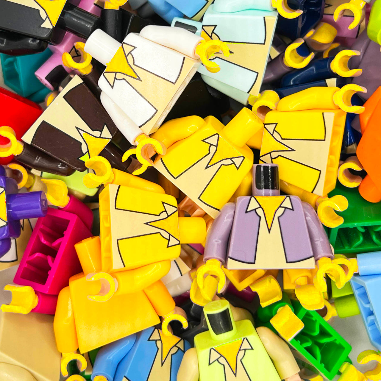 Smuggler Torso (Yellow Chest)